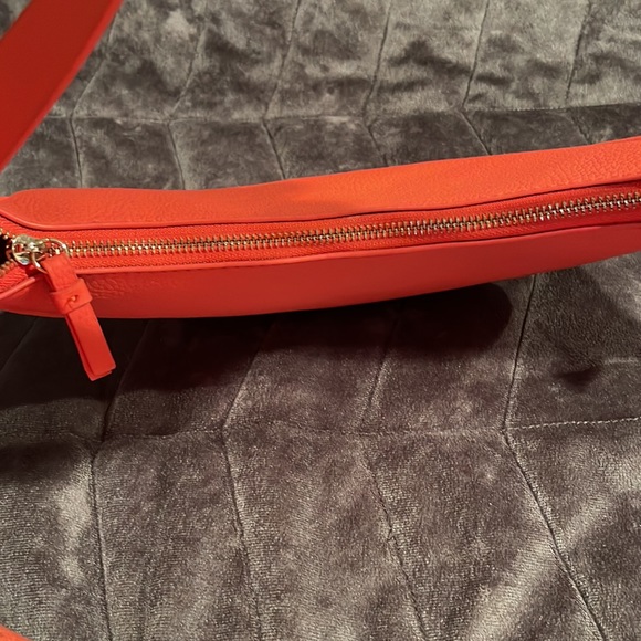 Contemporary-half moon - Picture 3 of 5